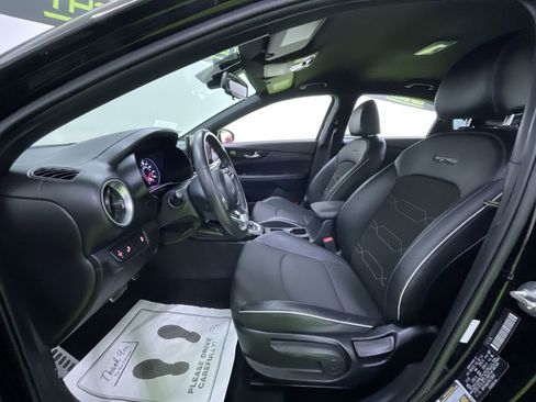 Used 2024 Kia Forte GT-Line image 17