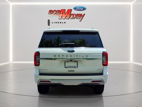 Used 2024 Ford Expedition Max Platinum AWD/4WD image 5