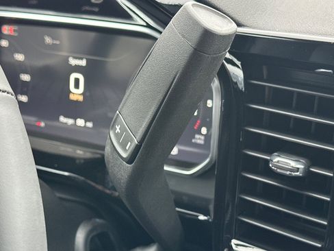 New 2026 GMC Sierra 1500 Elevation image 19