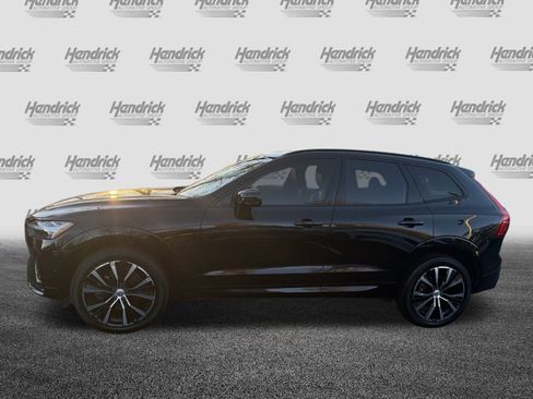 Certified 2023 Volvo XC60 B5 Plus image 7