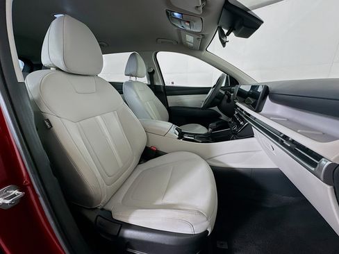 Used 2025 Hyundai Tucson SEL FWD image 30