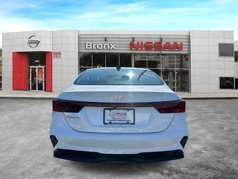 Used 2022 Kia Forte LXS image 6