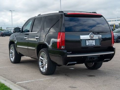 Used 2013 Cadillac Escalade Platinum image 5