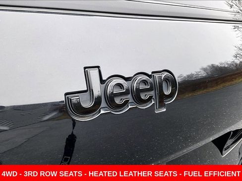 Used 2024 Jeep Grand Cherokee L Laredo image 23