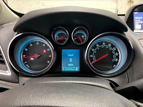 Used 2014 Buick Encore Premium image 12