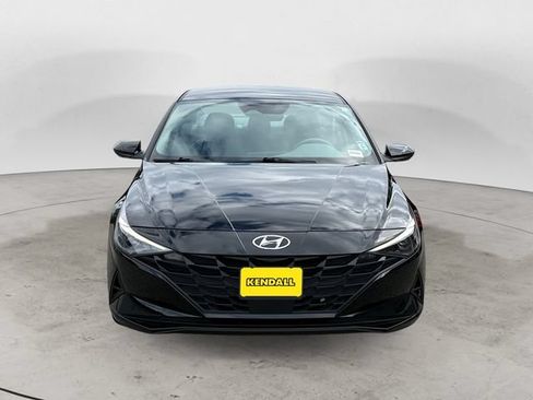 Used 2023 Hyundai Elantra SEL w/ Convenience Package FWD image 8