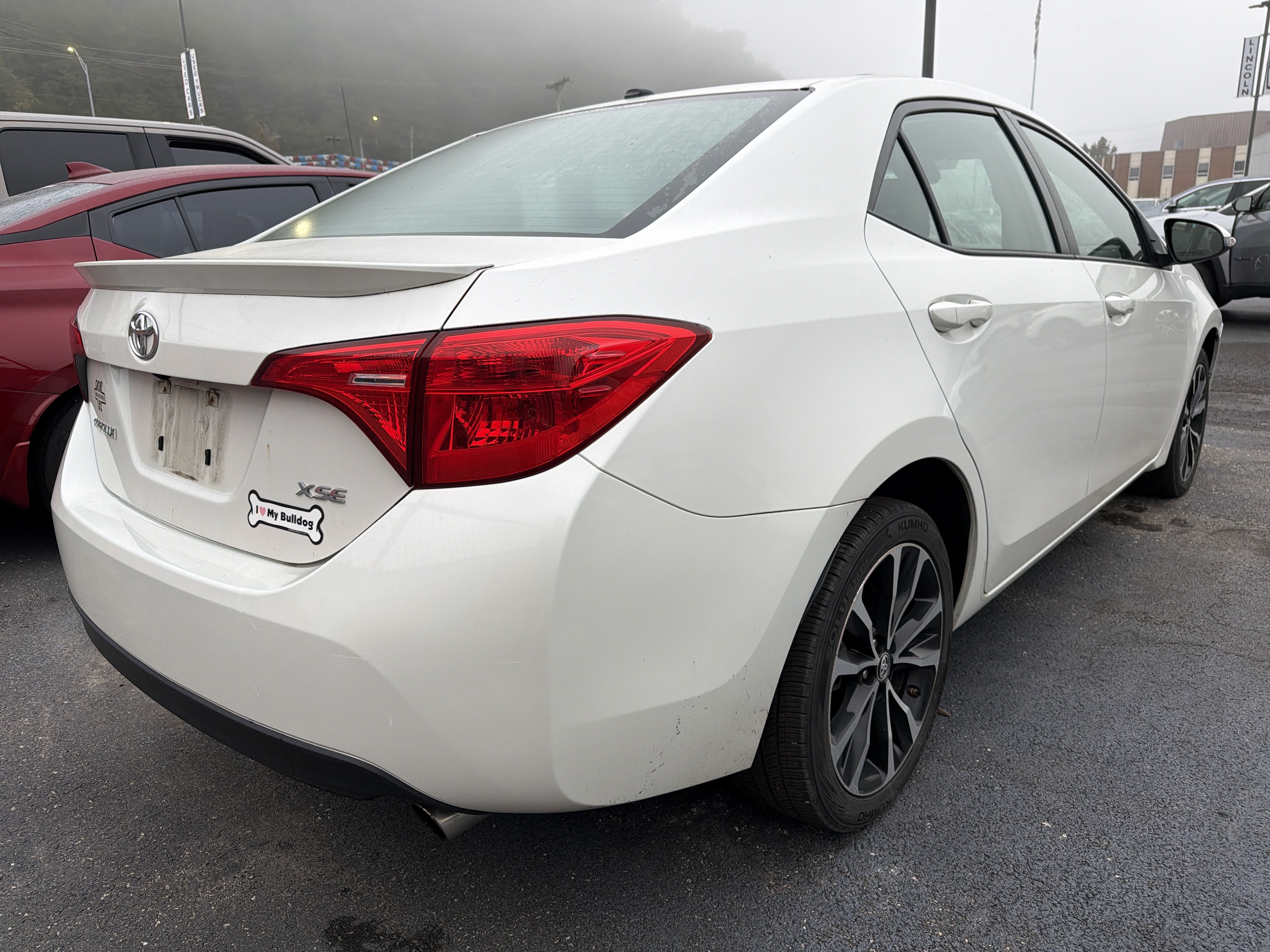 Used 2018 Toyota Corolla XSE FWD image 6