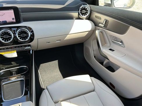 Used 2025 Mercedes-Benz CLA 250 image 27