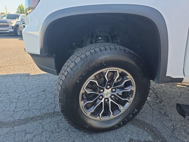 Used 2021 Chevrolet Colorado ZR2 AWD/4WD image 32