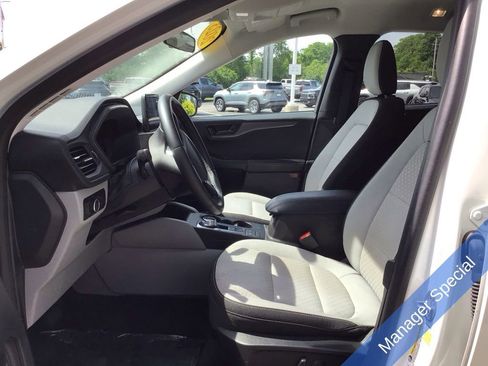 Used 2023 Ford Escape Active w/ Cold Weather Package FWD image 22