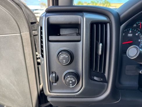 Used 2017 Chevrolet Silverado 1500 LT w/ All Star Edition image 14