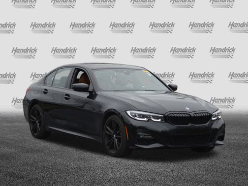 Used 2021 BMW 330i xDrive 330i xDrive w/ M Sport Package image 5