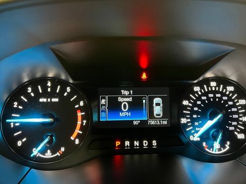 Used 2019 Ford Edge SE AWD/4WD image 23