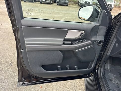 Used 2025 Ford Expedition Max Active image 13