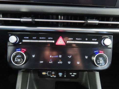 Used 2025 Hyundai Tucson SEL FWD image 25