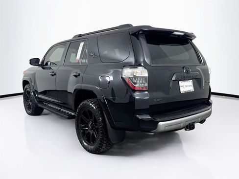 Certified 2024 Toyota 4Runner TRD Off-Road Premium w/ Moonroof Package image 2