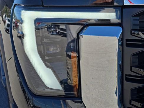 New 2025 GMC Sierra 2500 Pro image 11