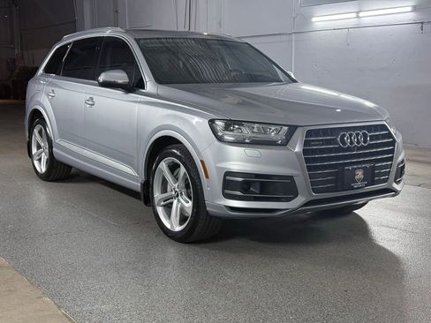 Used 2019 Audi Q7 3.0T Prestige AWD/4WD image 4