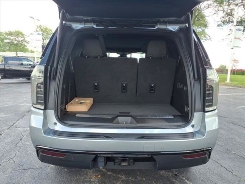 Used 2024 Chevrolet Tahoe RST w/ Luxury Package AWD/4WD image 30