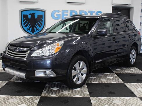 Used 2012 Subaru Outback 3.6R Limited w/ Moonroof Pkg AWD/4WD image 1