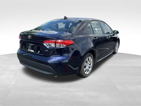 Used 2023 Toyota Corolla LE FWD image 7