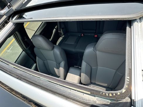 Certified 2025 Subaru Outback Wilderness w/ Wilderness Package AWD/4WD image 25