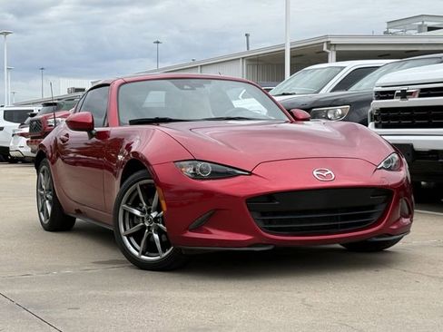 Used 2020 MAZDA MX-5 Miata RF Grand Touring RWD image 2