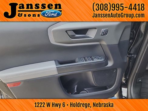 Used 2025 Ford Bronco Sport Badlands image 19