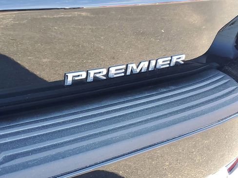 Certified 2025 Chevrolet Tahoe Premier image 36