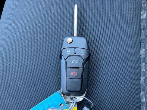 Certified 2024 Ford Transit 250 Low Roof w/ Exterior Upgrade Package image 30