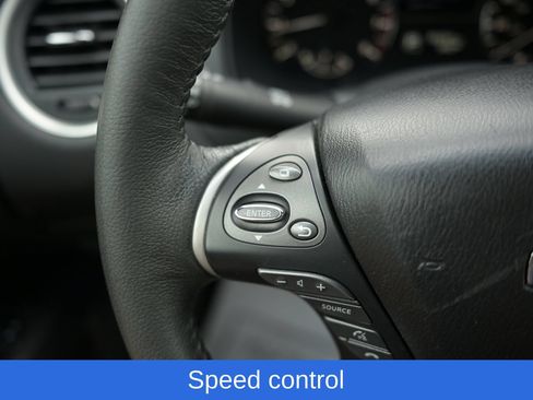 Used 2015 Nissan Pathfinder SV FWD image 24