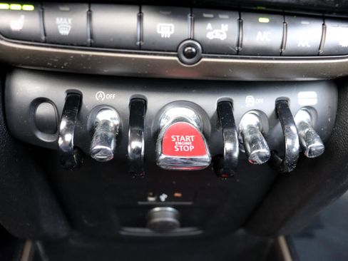 Used 2019 MINI Cooper Countryman S image 40