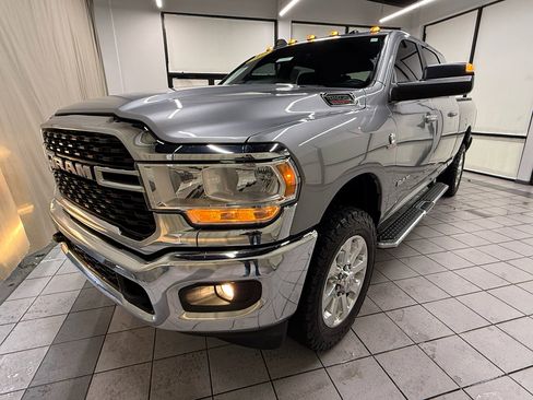 Used 2022 RAM 2500 Big Horn w/ Level A Equipment Group AWD/4WD image 10