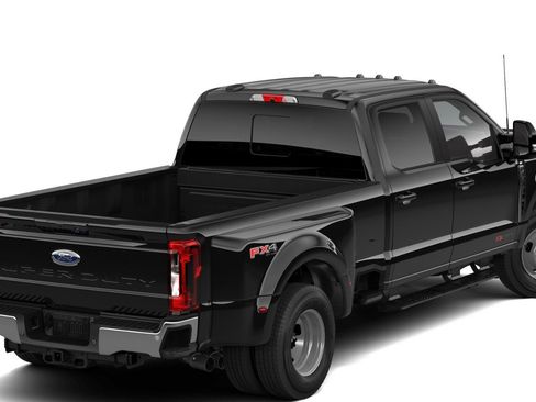 New 2026 Ford F350 XLT w/ XLT Premium Package AWD/4WD image 3