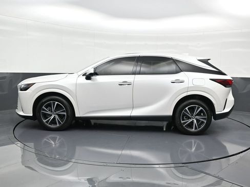 Used 2023 Lexus RX 350 FWD image 2
