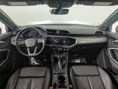 Used 2021 Audi Q3 2.0T Premium image 27