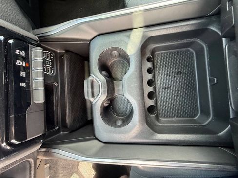 Used 2024 RAM 1500 Big Horn AWD/4WD image 23