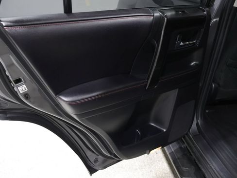 Used 2016 Toyota 4Runner Trail w/ Convenience Package AWD/4WD image 18