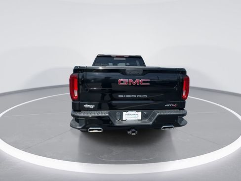 Used 2022 GMC Sierra 1500 AT4 w/ AT4 Premium Package AWD/4WD image 7