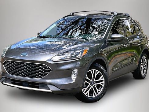 Used 2020 Ford Escape SEL image 1