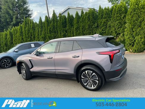 Used 2024 Chevrolet Blazer EV LT AWD/4WD image 8