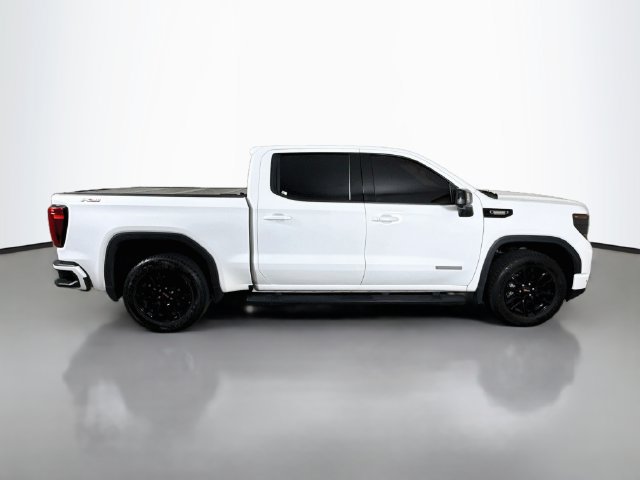 Used 2022 GMC Sierra 1500 Elevation w/ Elevation Premium Package AWD/4WD image 9