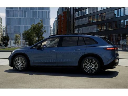 New 2026 Mercedes-Benz EQS 400 4MATIC SUV image 32