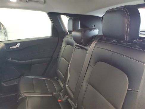 Used 2024 Ford Escape Platinum image 28