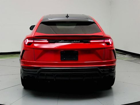 Used 2019 Lamborghini Urus AWD/4WD image 6