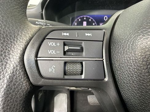 Used 2025 Honda Accord LX image 14
