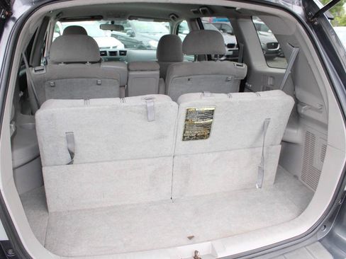 Used 2011 Toyota Highlander 4WD w/ Tow Pkg image 23
