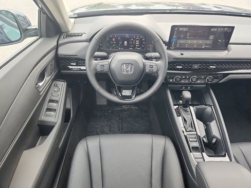 New 2025 Honda Accord EX-L image 7