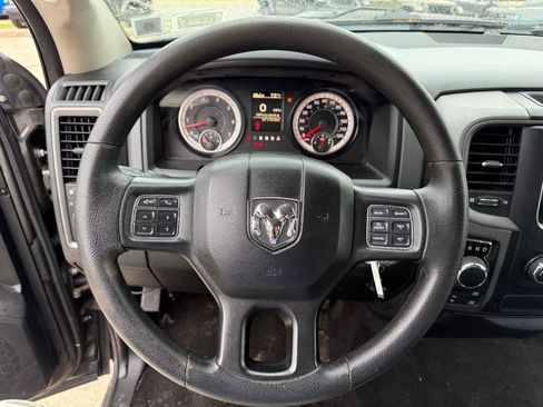 Used 2017 RAM 1500 Express w/ Express Value Package AWD/4WD image 15