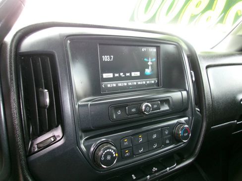 Used 2019 Chevrolet Silverado 2500 W/T w/ WT Convenience Package AWD/4WD image 10